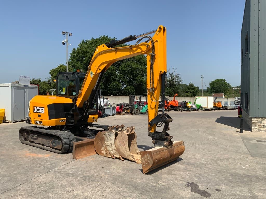 JCB 86 C-2