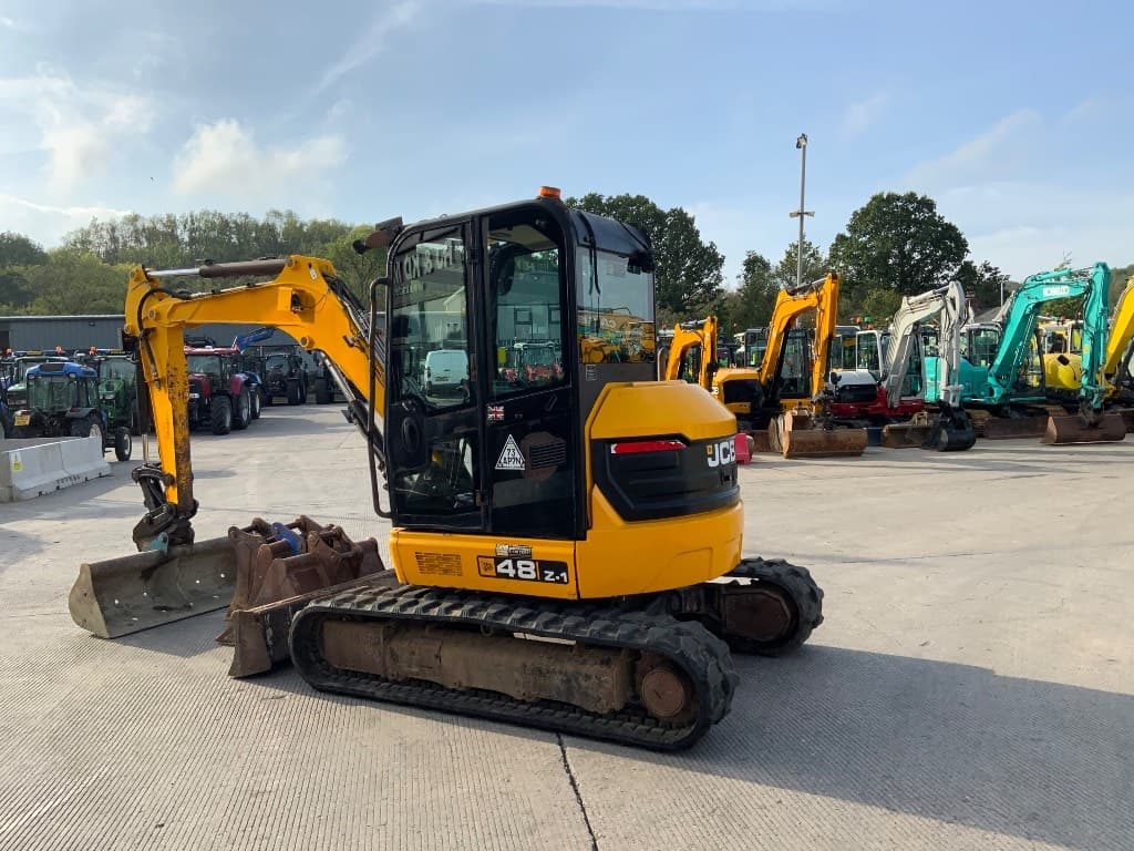 JCB 48 Z