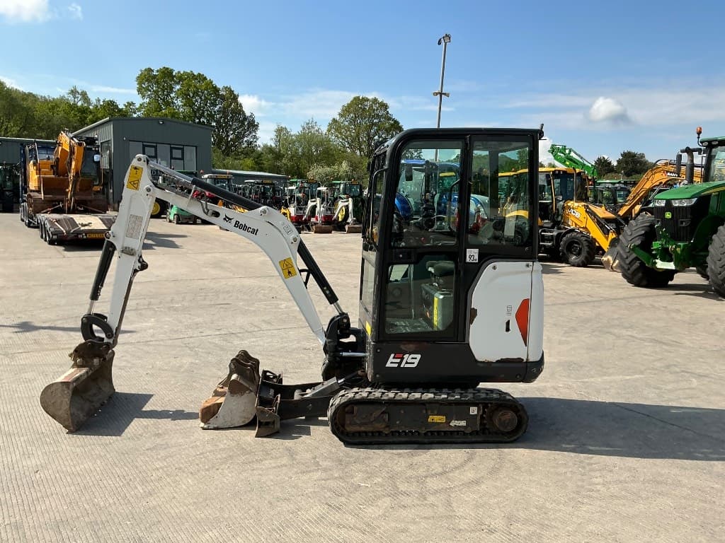 Bobcat E 19